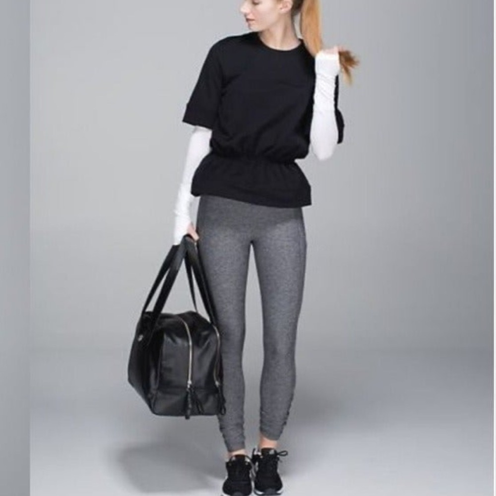 Lululemon Peplum Pullover Black Fleece Size 6